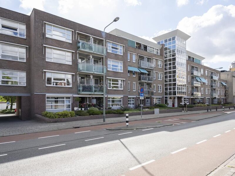 Raadhuisstraat 4